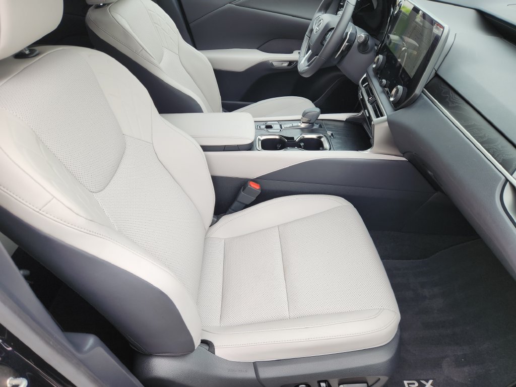 Used 2024 Lexus RX 350 Premium w/ Accessory Package (Z1) FWD image 14