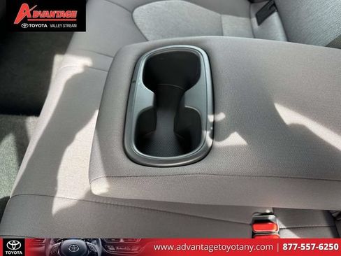Certified 2022 Toyota Camry LE AWD/4WD image 15