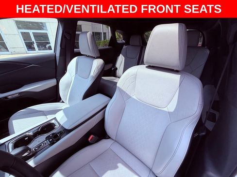 Used 2024 Lexus RX 350 Premium Plus w/ Convenience Package FWD image 17