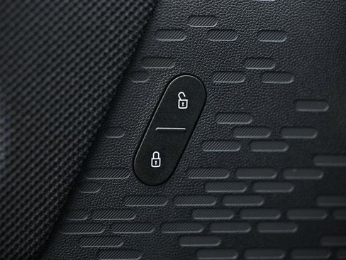 New 2026 MINI Cooper 2-Door Hardtop image 16