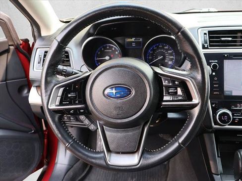 Used 2018 Subaru Outback 3.6R Limited AWD/4WD image 12