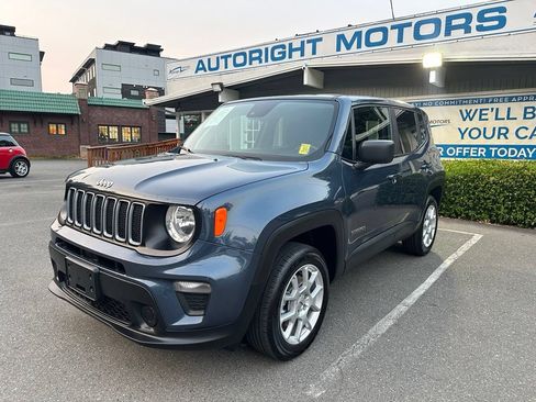 Used 2023 Jeep Renegade Latitude AWD/4WD image 1