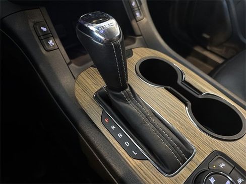 Used 2018 GMC Acadia Denali w/ Technology Package image 34