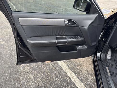 Used 2007 INFINITI M35 w/ Technology Pkg RWD image 10