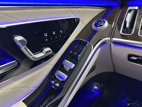 Used 2023 Mercedes-Benz S 580 4MATIC Sedan image 16