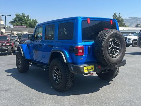 Used 2026 Jeep Wrangler Unlimited Rubicon AWD/4WD image 7