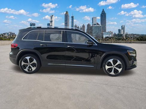Used 2025 Mercedes-Benz GLB 250 4MATIC image 28