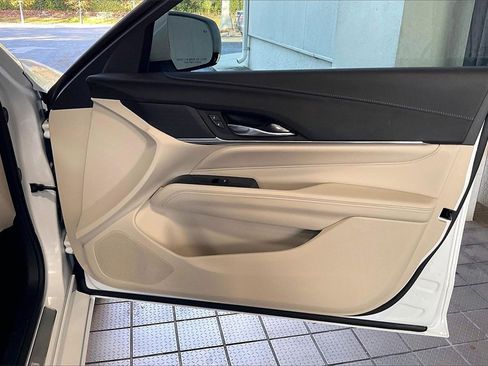 Used 2023 Cadillac CT4 Luxury image 22