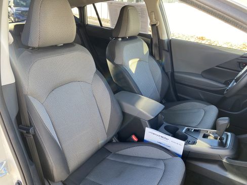 Used 2024 Subaru Crosstrek 2.0i Premium image 21