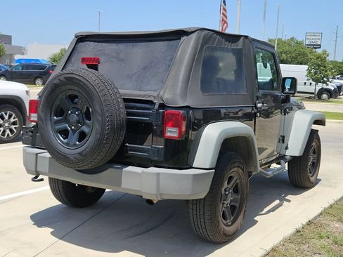 Used 2011 Jeep Wrangler Sport AWD/4WD image 5
