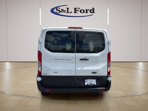 Certified 2024 Ford Transit 250 Low Roof AWD w/ Exterior Upgrade Package image 6