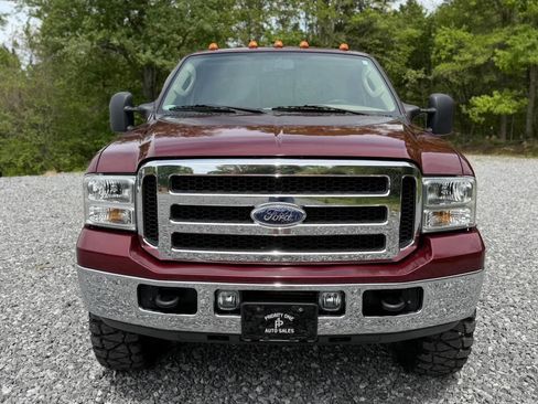 Used 2006 Ford F350 Lariat image 2
