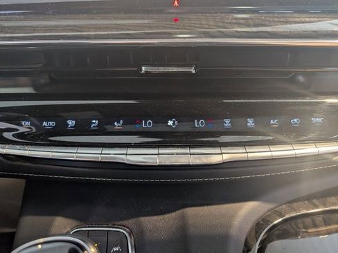 Used 2024 Cadillac Escalade ESV Premium Luxury image 14