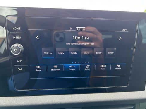 Used 2025 Volkswagen Jetta Sport image 13