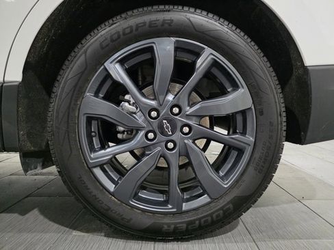 Used 2022 Chevrolet Equinox RS image 23