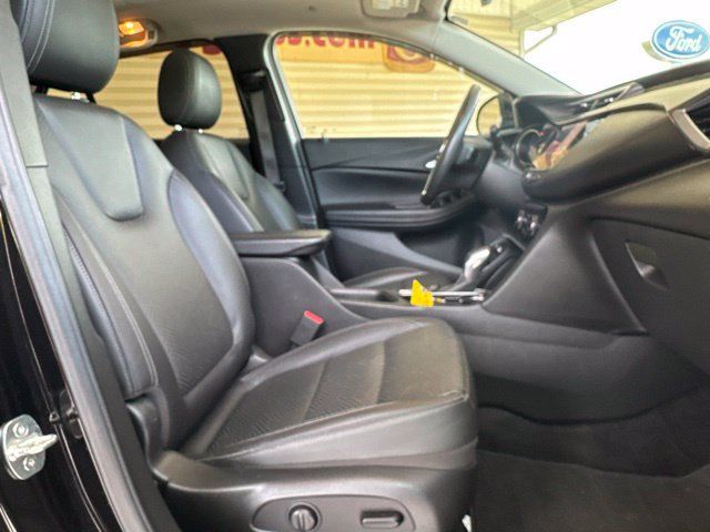 Used 2020 Buick Encore GX Essence w/ Experience Buick Package AWD/4WD image 26