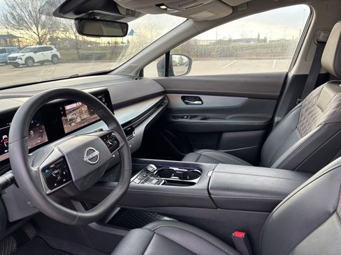 Used 2025 Nissan Murano Platinum w/ Cargo Package image 16