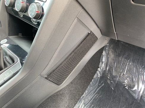 New 2025 Volkswagen Taos S image 52