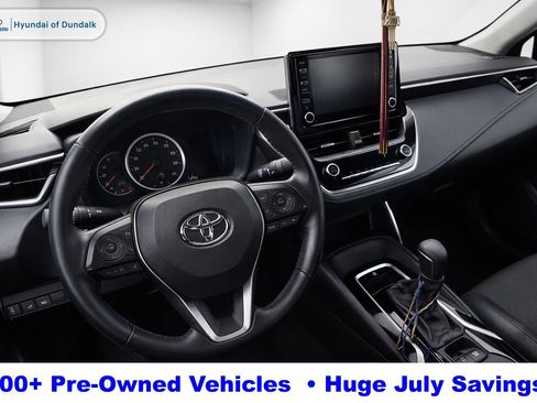 Used 2021 Toyota Corolla SE w/ SE Premium Package FWD image 12
