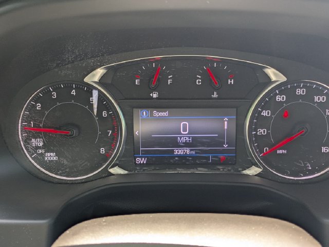 Used 2023 GMC Acadia SLE w/ Driver Convenience Package FWD image 32