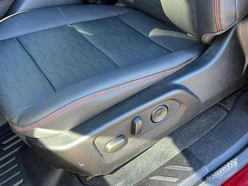 New 2026 Chevrolet Colorado Z71 w/ Technology Package image 18