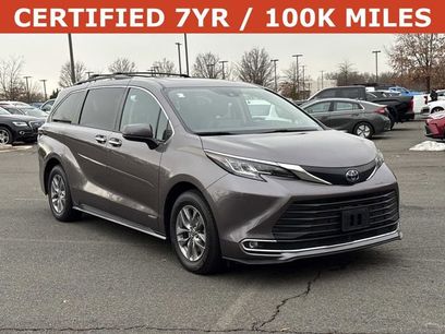 Used 2021 Toyota Sienna XLE w/ XLE Plus Package