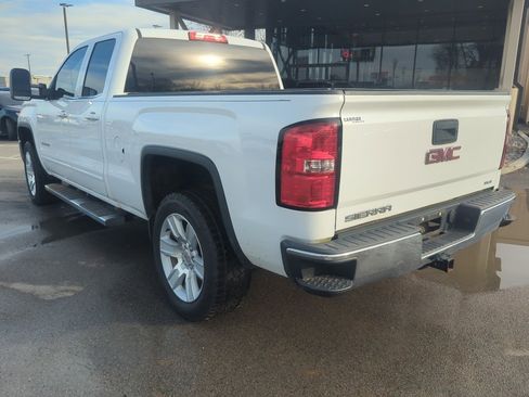 Used 2015 GMC Sierra 1500 SLE w/ SLE Value Package image 3