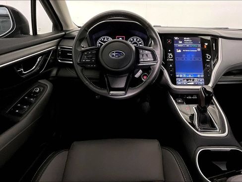 Used 2025 Subaru Outback Onyx Edition AWD/4WD image 8