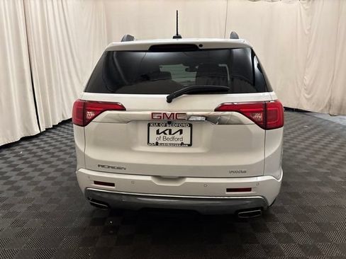 Used 2019 GMC Acadia Denali w/ Technology Package AWD/4WD image 6