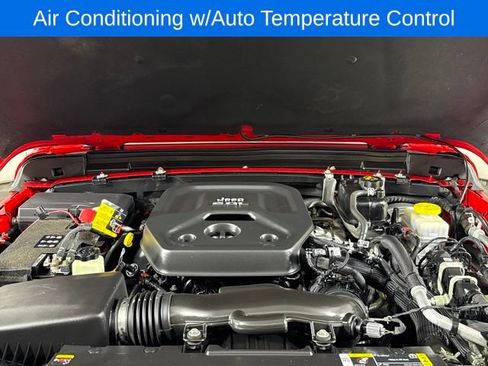 Used 2021 Jeep Wrangler Unlimited Sport AWD/4WD image 22