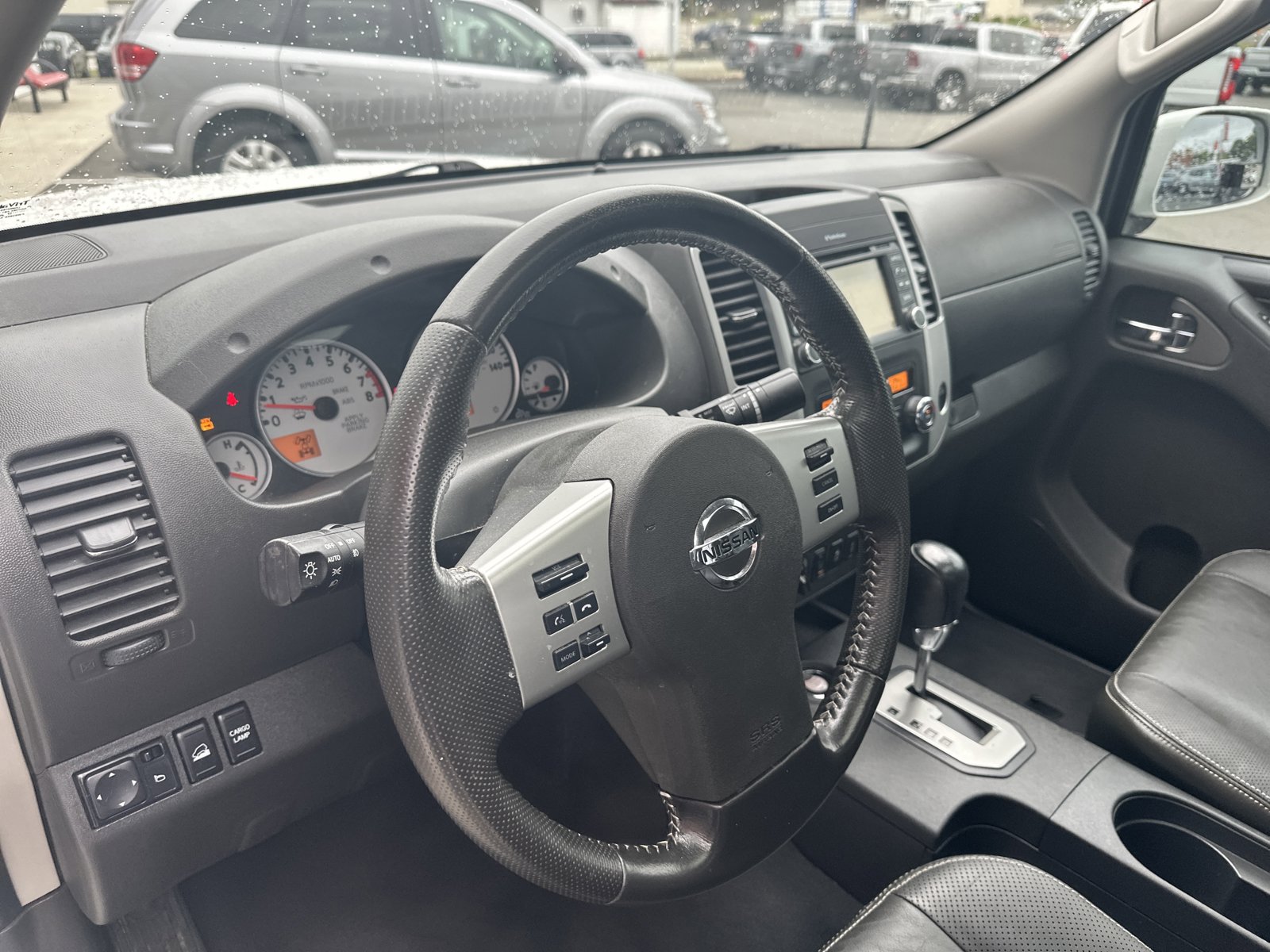 Used 2020 Nissan Frontier PRO-4X w/ Pro-4x Utility Package AWD/4WD image 18