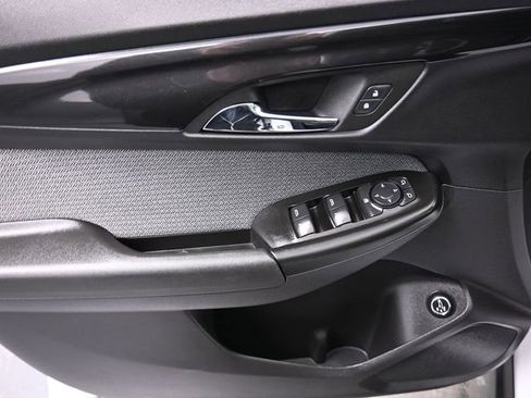 Used 2024 Chevrolet TrailBlazer LT w/ Convenience Package image 13