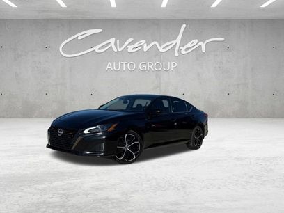 Used 2023 Nissan Altima 2.5 SR