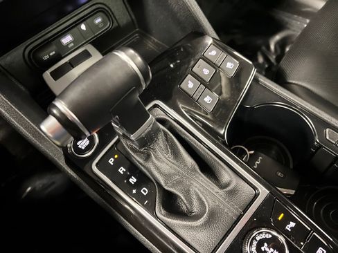 Used 2023 Kia Sportage SX AWD/4WD image 25