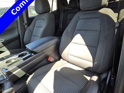 Used 2025 Chevrolet Equinox LT image 13