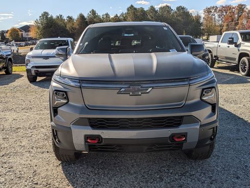 New 2026 Chevrolet Silverado EV Trail Boss image 2