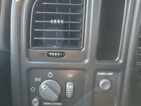 Used 2000 Chevrolet Silverado 1500 4x4 Regular Cab w/ Exterior Appearance Pkg image 14