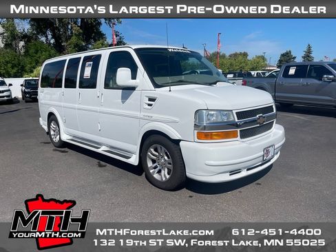 Used 2014 Chevrolet Express 1500 AWD image 1