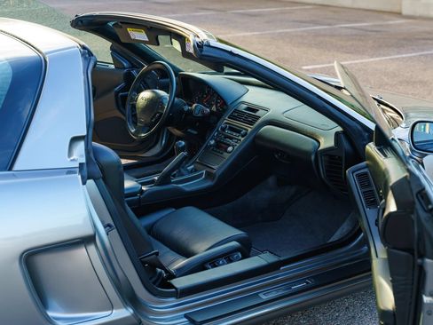 Used 1999 Acura NSX T RWD image 80