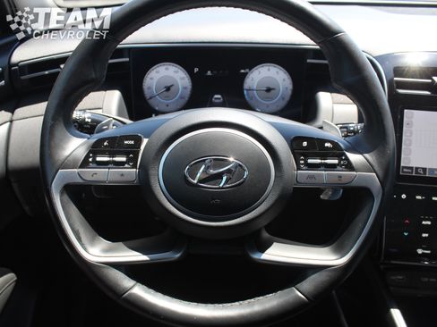 Used 2023 Hyundai Tucson Limited w/ Cargo Package AWD/4WD image 16