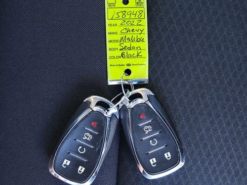 Used 2022 Chevrolet Malibu LT image 58