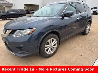 Used 2016 Nissan Rogue SV
