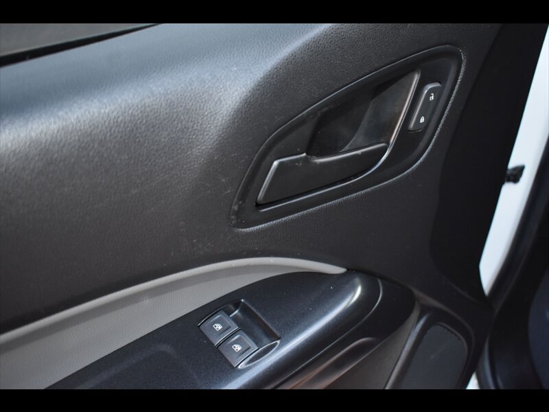 Used 2020 Chevrolet Colorado W/T w/ WT Convenience Package RWD image 19