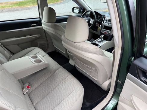 Used 2011 Subaru Outback 2.5i image 13