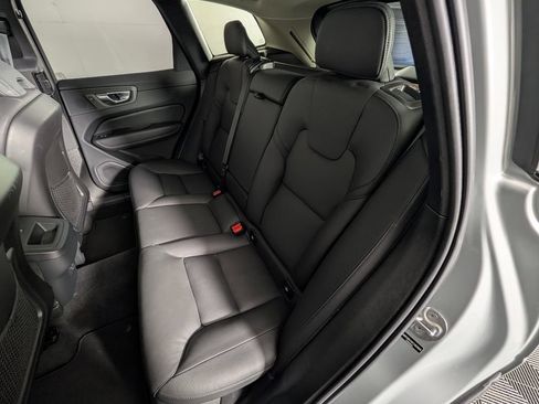 Used 2025 Volvo XC60 B5 Plus AWD/4WD image 24