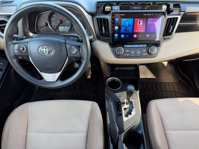 Used 2013 Toyota RAV4 XLE AWD/4WD image 3
