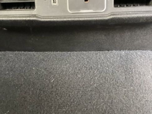 Used 2022 Chevrolet Silverado 1500 LT image 32