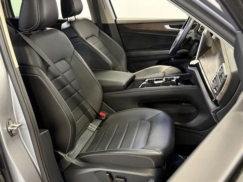 Used 2024 Volkswagen Atlas SEL image 17