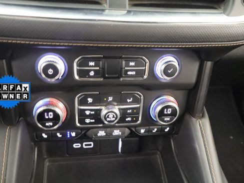 Certified 2022 GMC Yukon AT4 w/ Technology Package AWD/4WD image 26