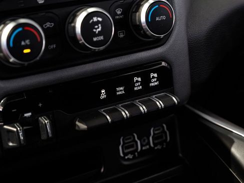 Used 2022 RAM 1500 Lone Star image 23